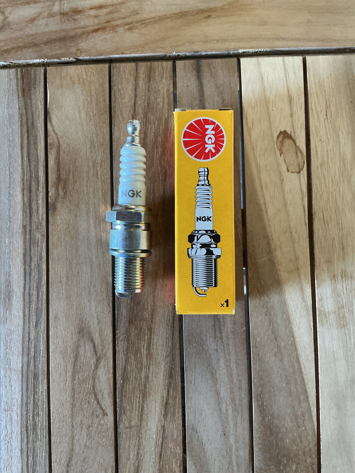 Zündkerze NGK B7ES Hercules Sachs Motor